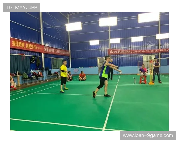 雷恩足球球星闪耀赛场引领球队奋勇拼搏再创辉煌